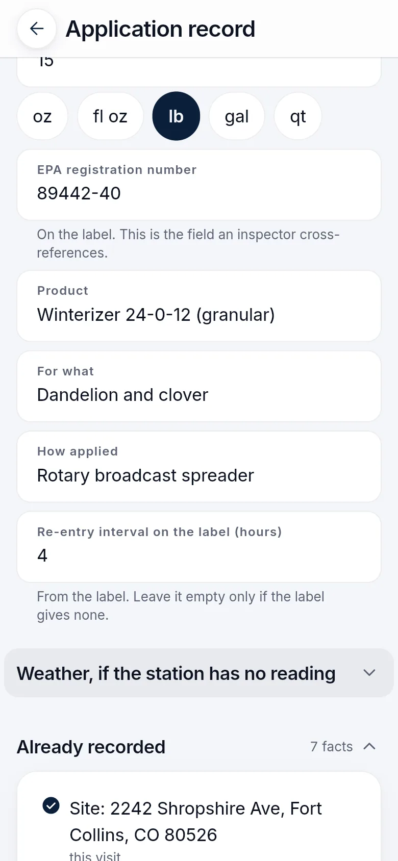 An application record filled at the stop: site, time, applicator and licence already on it, with the product, amount and target to enter and the weather from the nearest station.